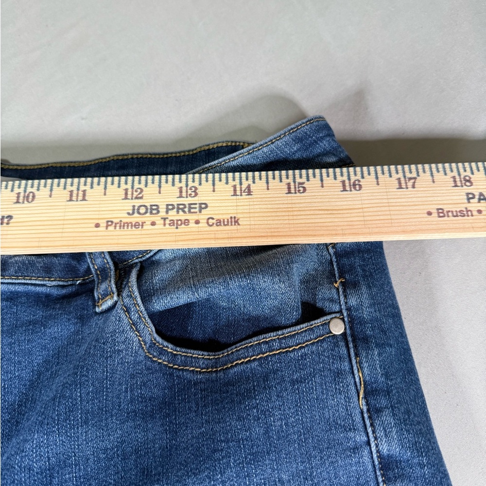 Back in the Saddle Size 16 Stretch Jeans Floral Embroidered Cuff - Picture 10 of 13